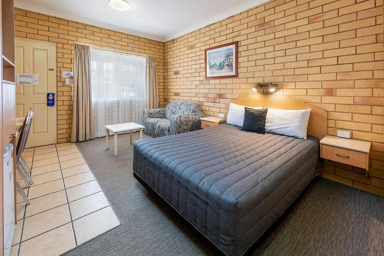 מוטל Roma Mid Town Motor Inn