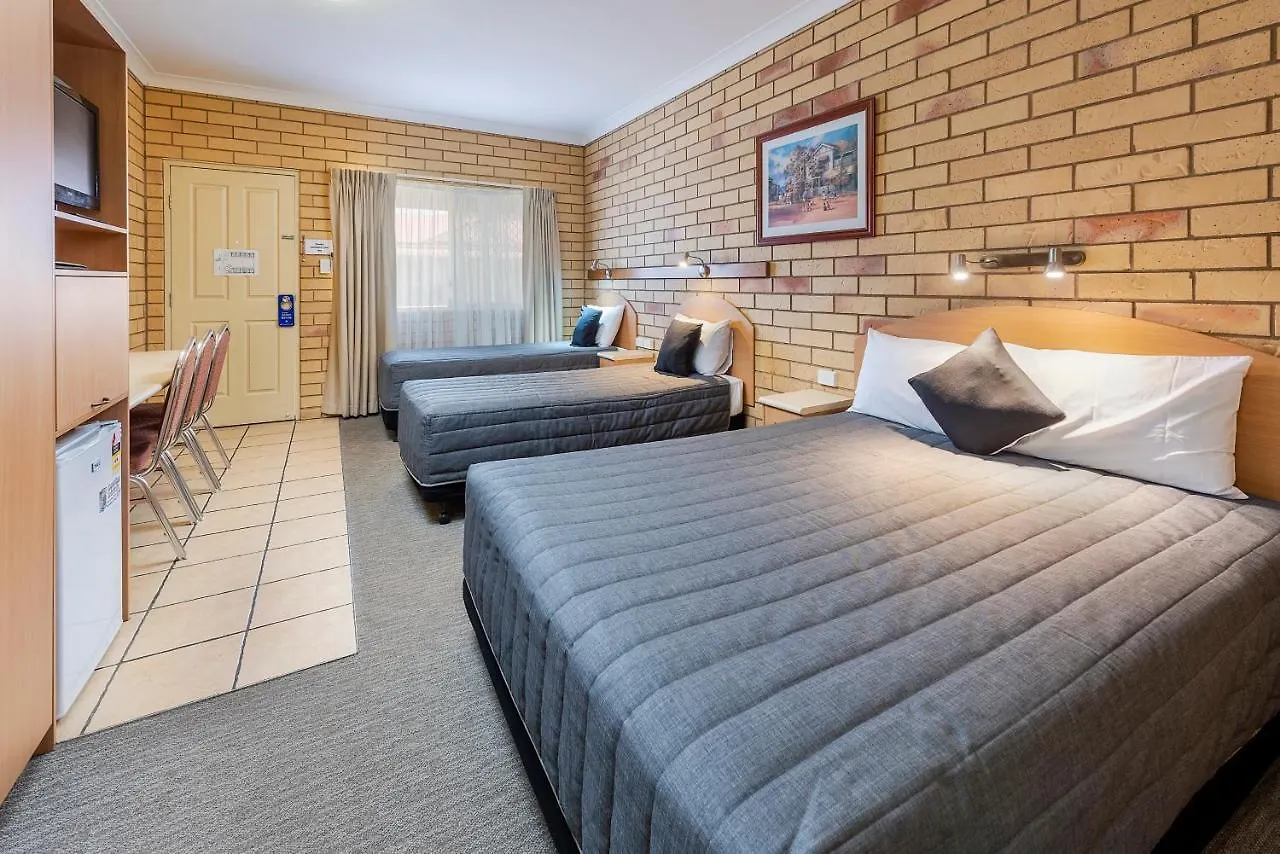 Roma Mid Town Motor Inn מוטל